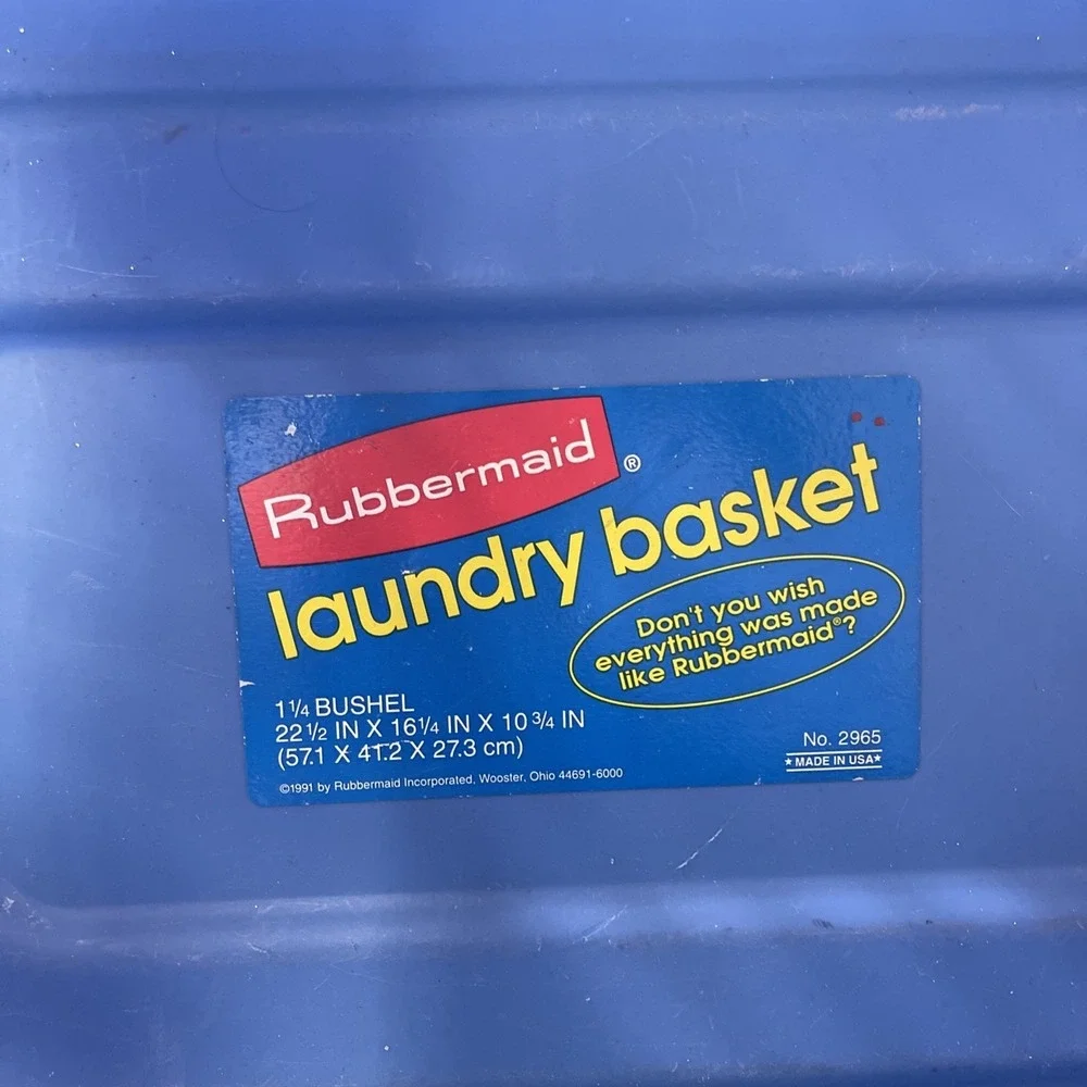 Vtg‎ Rubbermaid 2965  Blue Rectangle Laundry Basket Weave 22x16x11 Grannycore